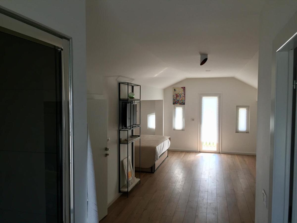 Amberyellowbnb Σκόδρα Εξωτερικό φωτογραφία