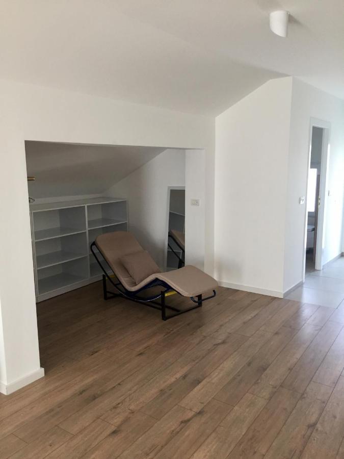 Amberyellowbnb Σκόδρα Εξωτερικό φωτογραφία
